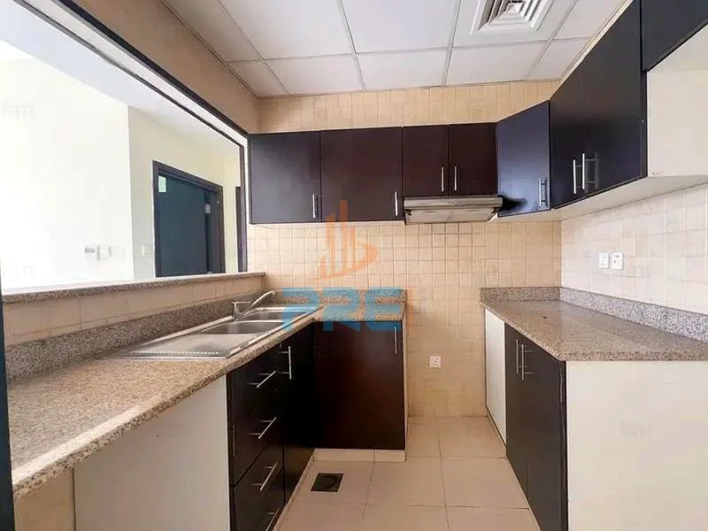Spacious 1BHK Apartment | Vacant | With storeroom | Prime location63934142825474114