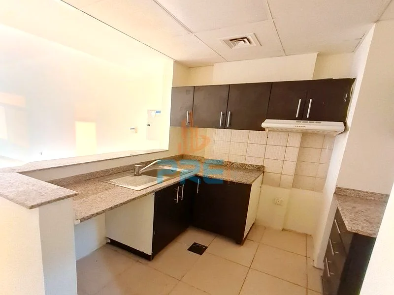Spacious 1BHK Apartment | Vacant | With storeroom | Prime location63934142825474113
