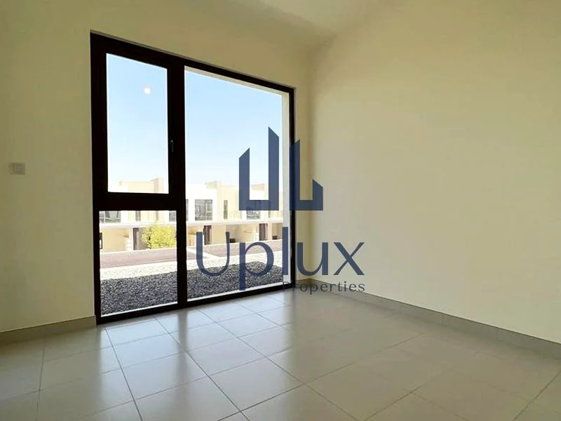 تصميم واسع | جديد بالكامل | مجتمع مغلق63805618799107110