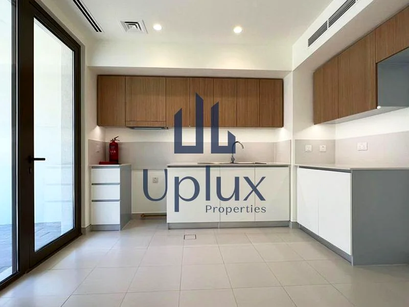 تصميم واسع | جديد بالكامل | مجتمع مغلق63805618799107111