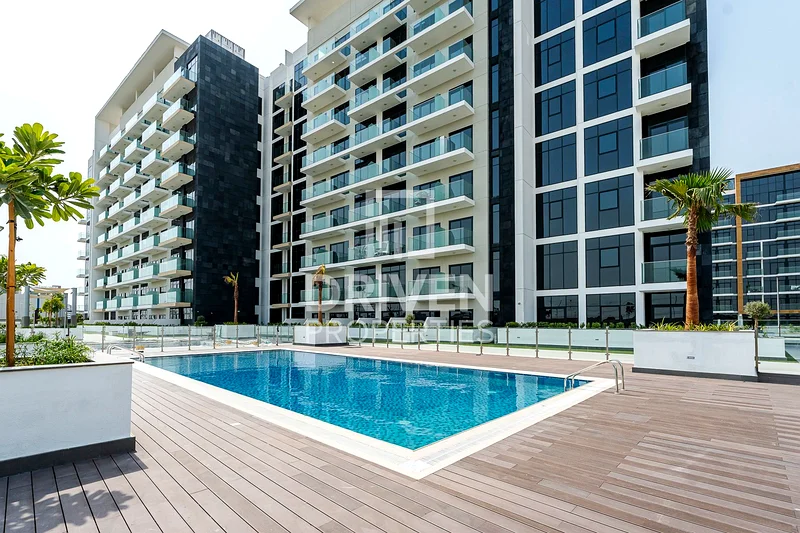 Elegant Unit | High Floor Featuring Boulevard View63802763185409110