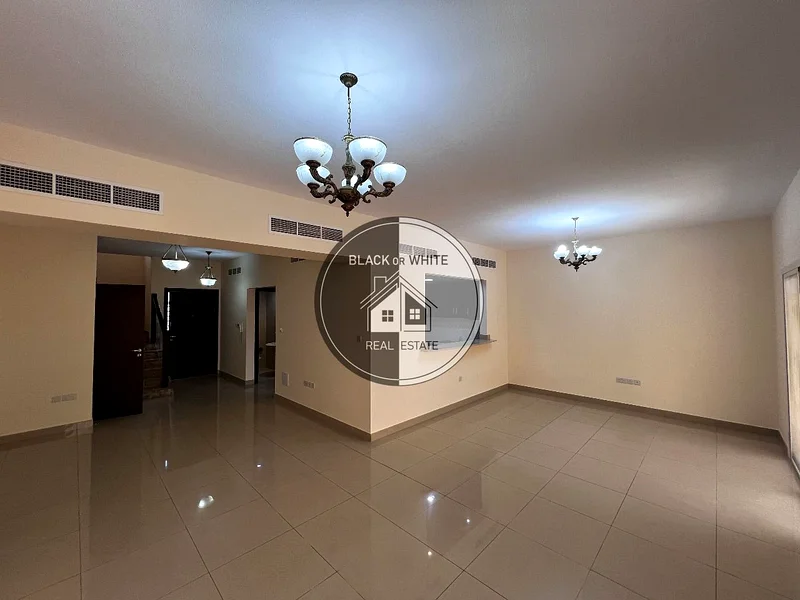 فيلا واسعة بثلاث غرف نوم في مجتمع فلامنجو63860580038531112