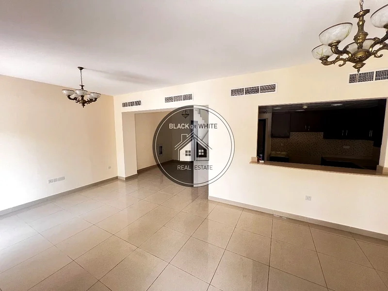 فيلا واسعة بثلاث غرف نوم في مجتمع فلامنجو63860580038531113