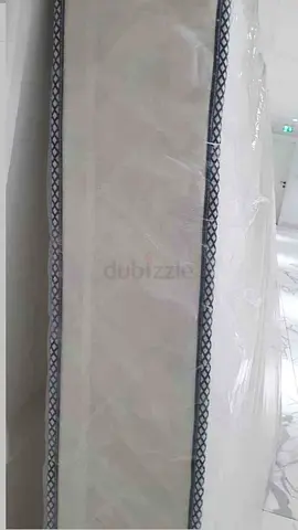 King size 180x200cm mattress for sale.