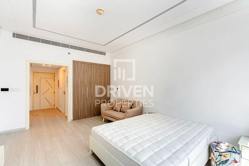 Modern Studio | Furnished | Spacious63764496186115112