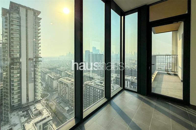 تصميم واسع | تشطيبات فاخرة | إطلالات على وسط المدينة63758957187841110