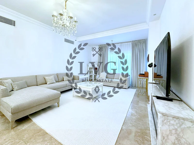 Fully Furnished | Upgraded | Community View64007677550338112