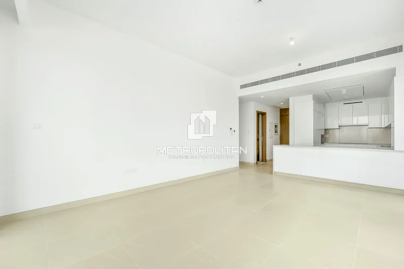 Full Canal And Burj Khalifa View | Large layout63950051339266111