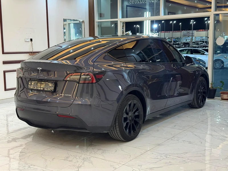 Tesla Model Y Long Range – 2023 GCC63490567328130113