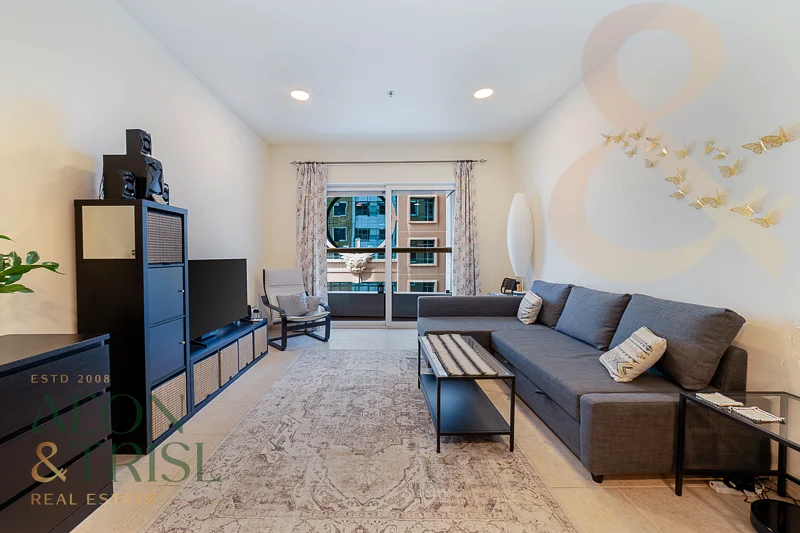 Spacious 1 Bedroom | Modern | Prime Location63776933807618110