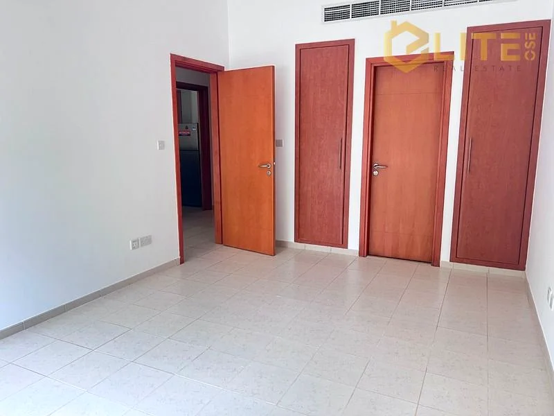 الطابق الأرضي | تخطيط واسع | حياة فاخرة63726658155650114