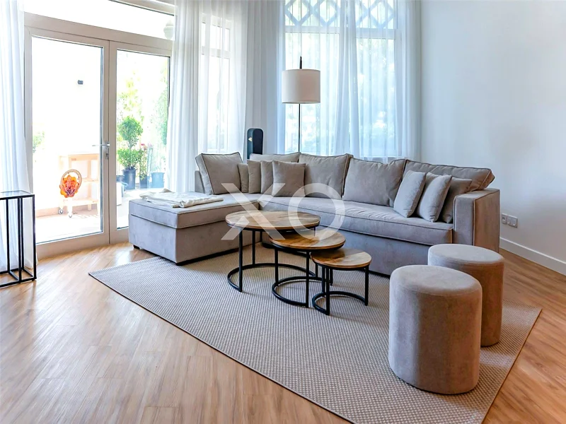 Low Floor | Fully Renovated | VOT64010235088514114