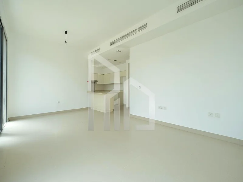 Single Row | Large Plot | Vacant63761238932098114