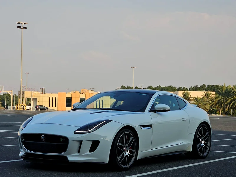 F-TYPE// R 2015 GCC V8 SUPERCHARGER WARRANTY AND SERVICE FREE63613735234434111