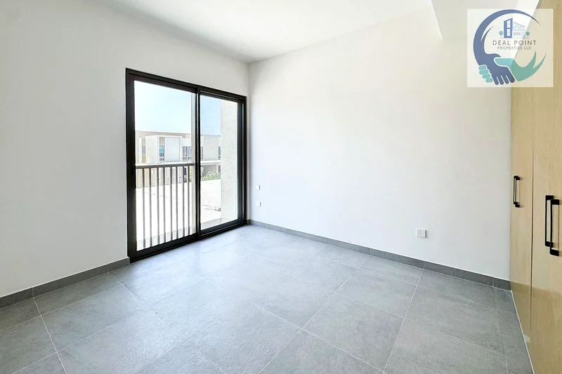 Large Plot || Brand New || Prime Location || Community Living63735956407682112