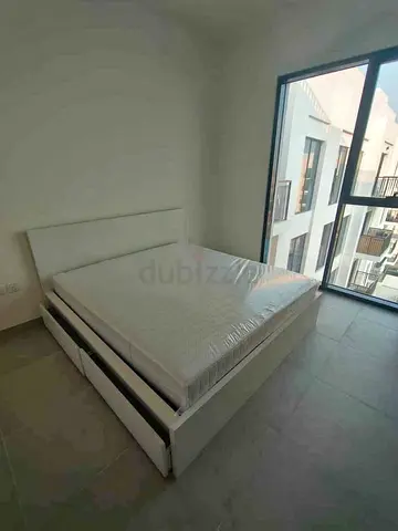 Malam king size bed 180/200cm bed with 2 storage drawers underneath and Ikea mattress