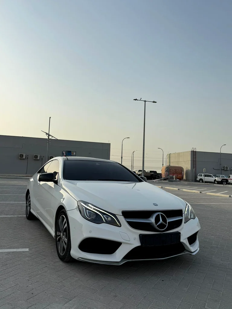 Mercedes-Benz E200634884109429771112