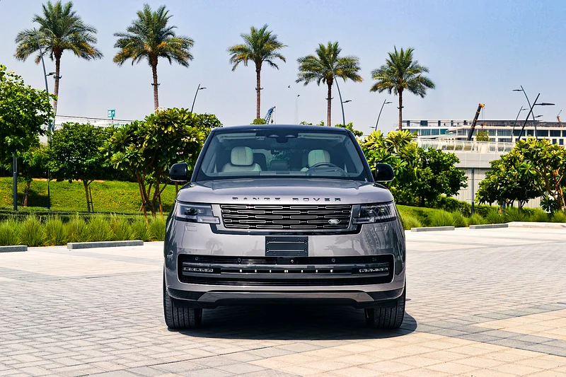 V8 HSE توب مجهز بالكامل، مفتاحان، كيلومتر صفر، جديد بالكامل، ورقة ملكية نظيفة، لون رمادي إيجير63488875701377111