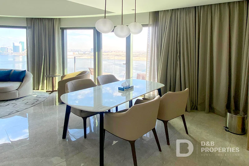 Waterfront | Furnished | Mid Floor | Spacious63761829832194113