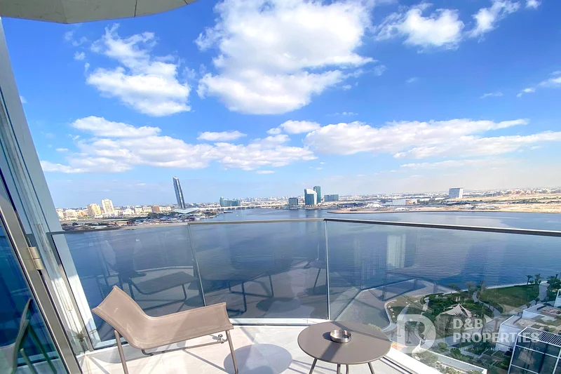 Waterfront | Furnished | Mid Floor | Spacious63761829832194110