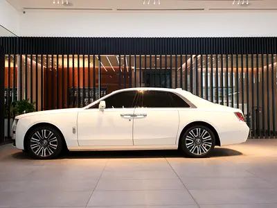 2022 ROLLS-ROYCE GHOST 照片 3
