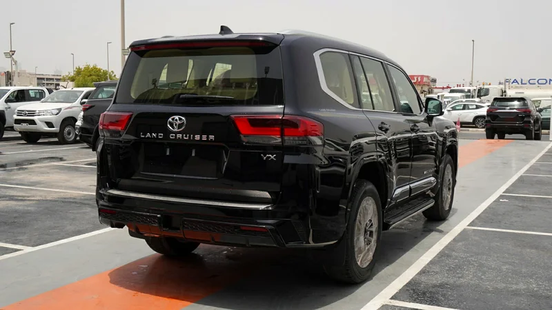 2025 LAND CRUISER VX 4.0 GCC 0KM63484570315010114