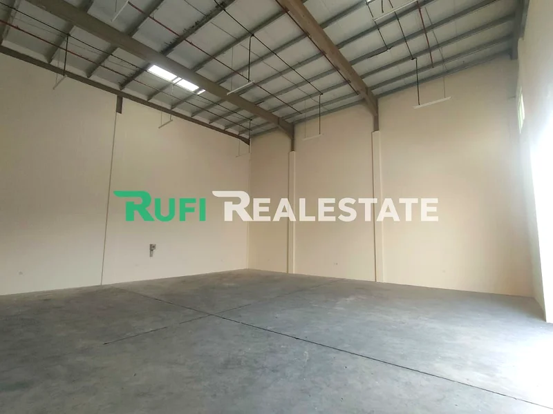 READY TO MOVE///2500 SQ,FT WAREHOUSE With 20Kw FOR RENT IN EMIRATES MODERN INDUSTRIAL AREA .UAQ63623152201475114