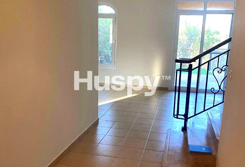 Lake Backing | Single Row | Close to Amenities63919565758593114