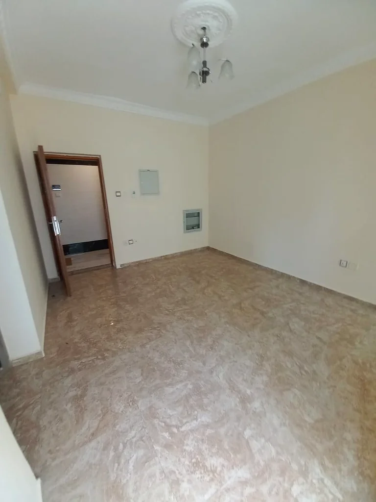 🏡✨ A special opportunity for annual rent in Ajman – Al Rashidiya 2 ✨🏡🔹 Spacious apartment – two bedrooms and a living room🔹 Two bathrooms with exc63721146132611113