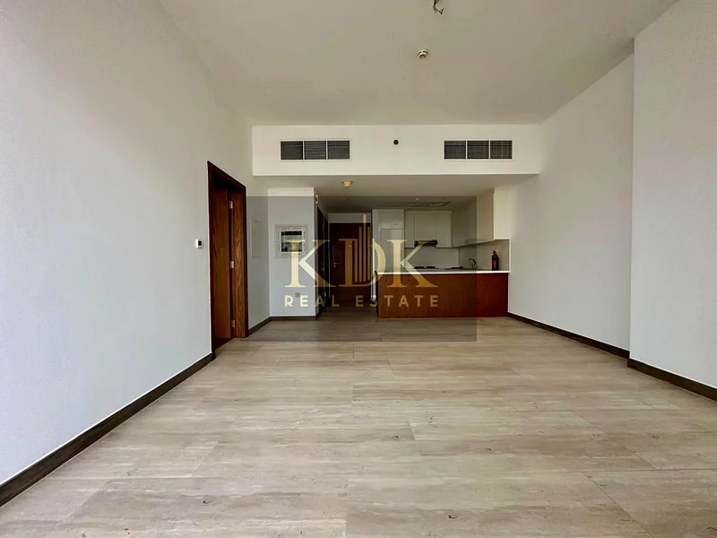 واسع | تخطيط ضخم | موقع متميز63781516272643110