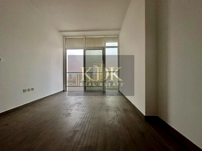 واسع | تخطيط ضخم | موقع متميز63781516272643111