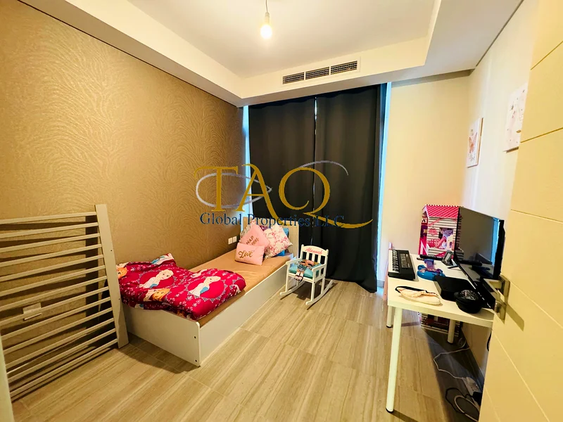 FURNISHED 3BR | BACK TO BACK | ROOF TOP ACCESS |63741251138049112
