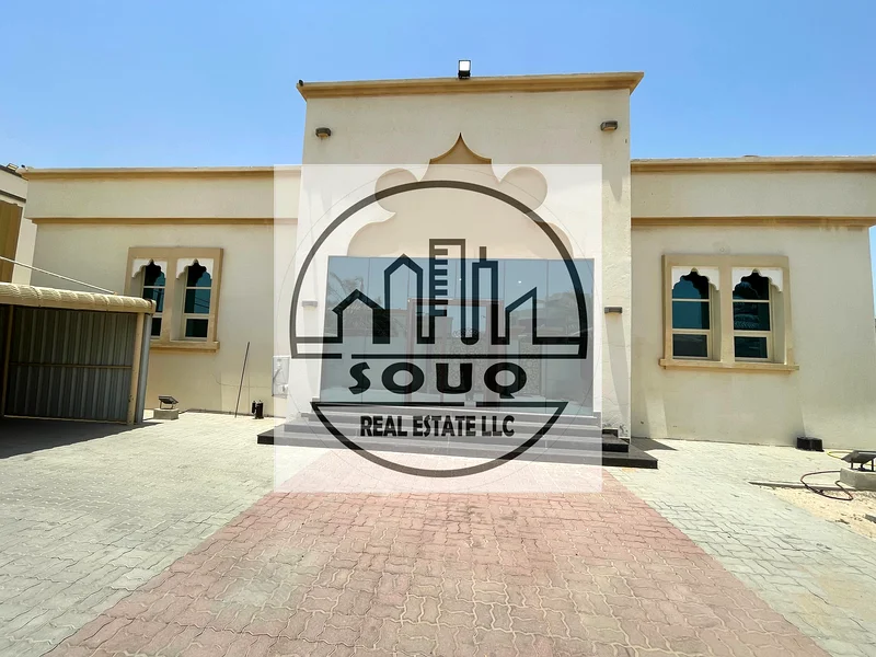 فيلا فاخرة أنيقة للإيجار في الدhait الجنوبية – موقع متميز بالقرب من63814659697410110