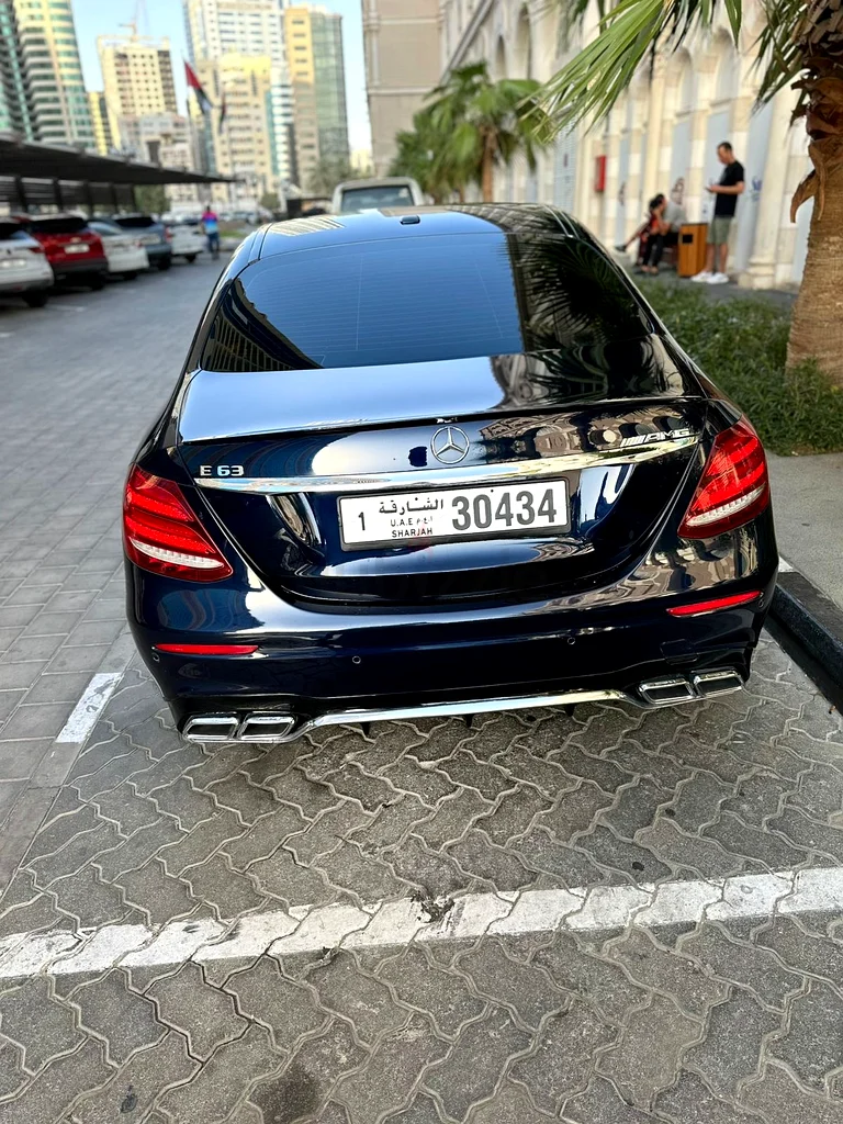 مرسيدس 2017 E-300 AMG، معدلة وقابلة للتفاوض.63488379716993111