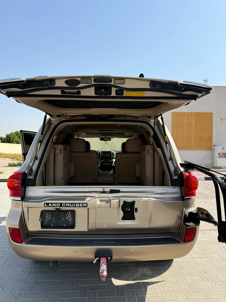 Toyota Land Cruiser VXR V8 4.6L63484694116482111