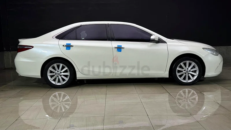 Toyota Camry 2016 - Clean and ready to drive634846009976331129