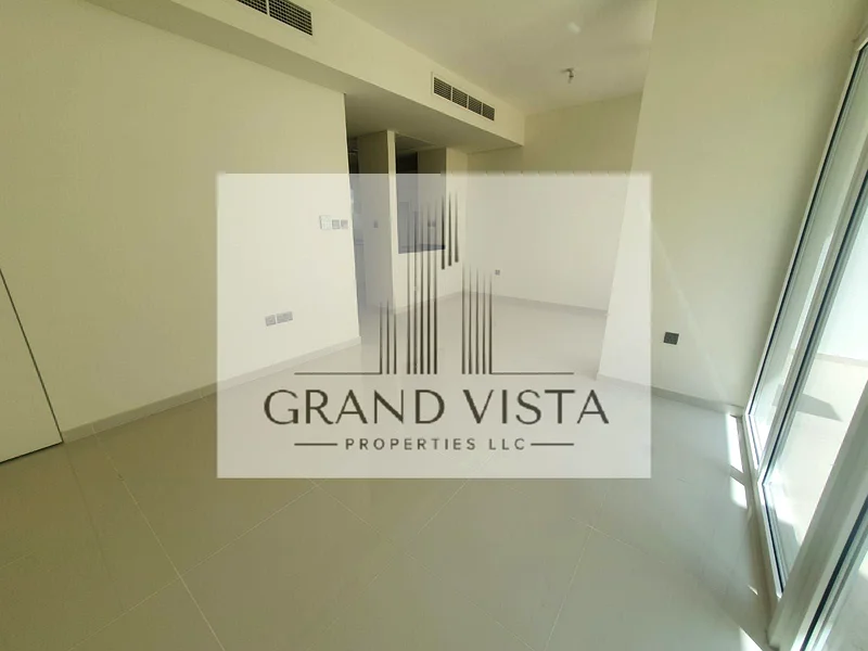 || Experience Elegance & Comfort || Well-Maintained 3-Bedroom || Townhouse || Just for You ||63740962514307114