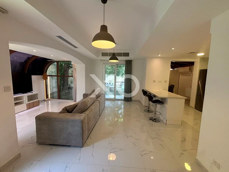 4E | Upgraded and Extended | Rented.63922402818562110