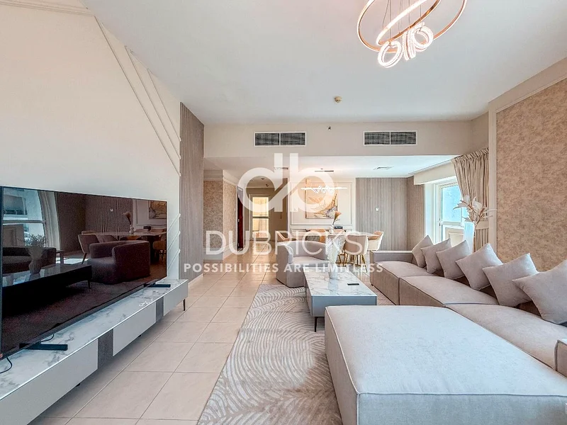 Elegant 3BR Penthouse + Maid’s Room | Full Golf Course & Canal Views | Fully Upgraded & Furnished64399926621699111