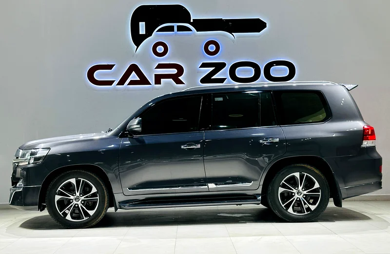 Toyota Land Cruiser V8 2021/GCC/Original Paint/GXR Grand Touring S/Warranty63484570408833112