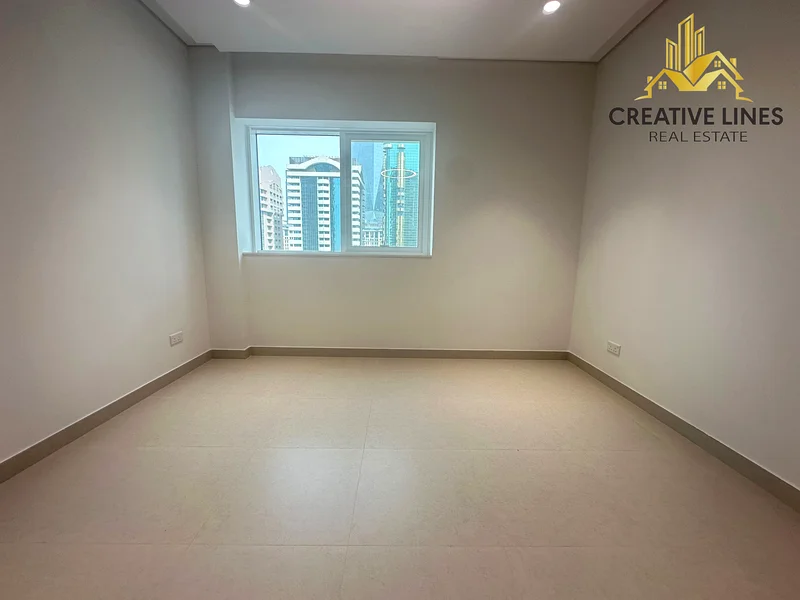 Very luxurious 2bhk apartment || only for family || On Sheikh zayed Road  view||63745274869123114