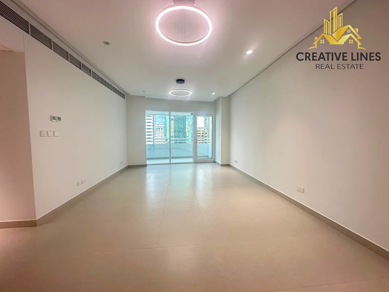 Very luxurious 2bhk apartment || only for family || On Sheikh zayed Road  view||63745274869123112