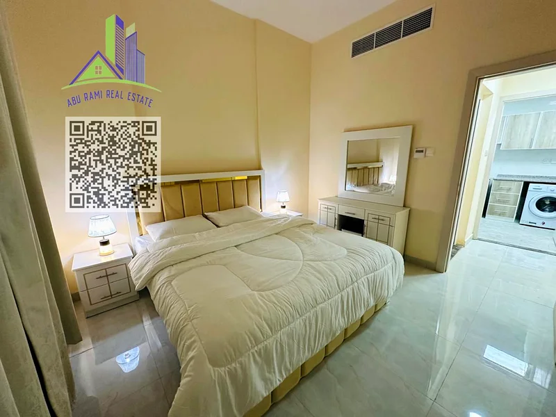 Monthly rent in Ajman, Al Nuaimiya, 2 rooms and a living room next to Al Hawat Market. Two rooms are available for rent, 5,700 and 5,000.63836977129345114