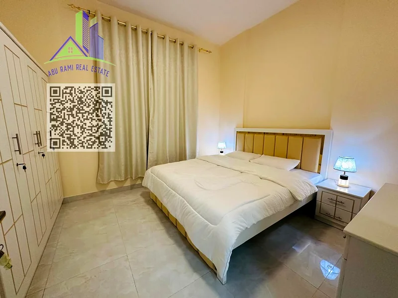 Monthly rent in Ajman, Al Nuaimiya, 2 rooms and a living room next to Al Hawat Market. Two rooms are available for rent, 5,700 and 5,000.63836977129345110