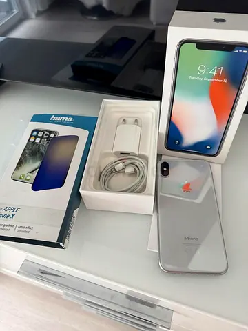 Apple I phone X 64 gb