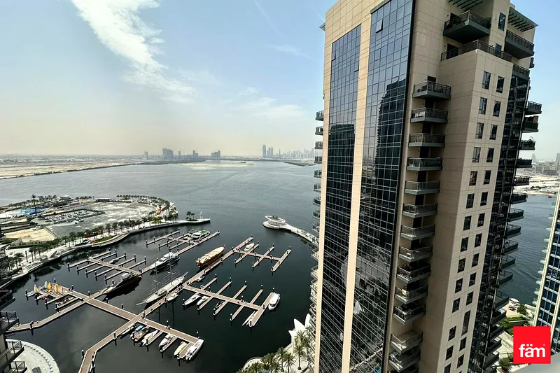 Luxury 3BR plus Maid | Burj & Creek Views | DCH64027639905409112