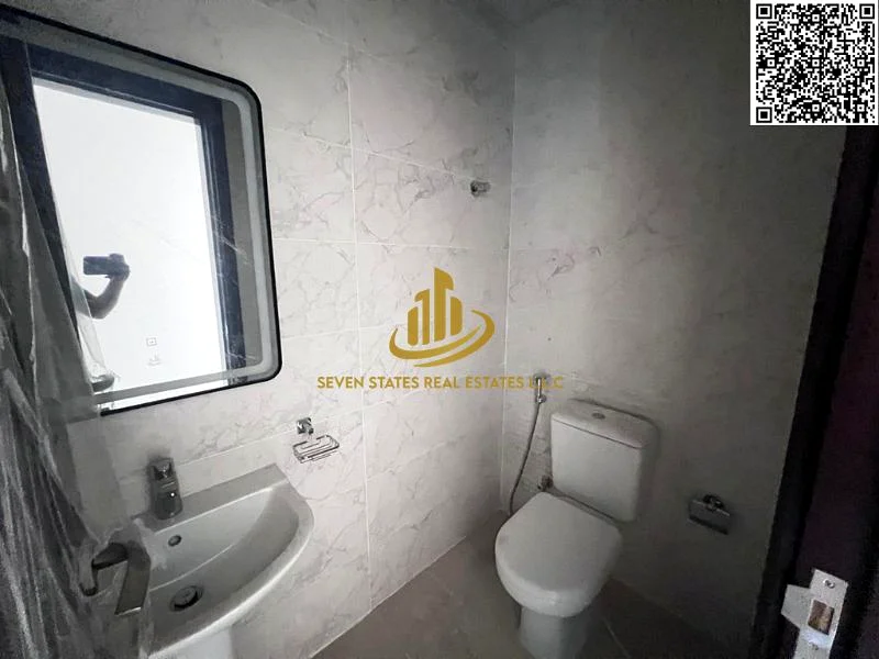 شقة فاخرة للإيجار في الجرف 3 - أول اشغال، سهولة الوصول إلى طريق محمد بن زايد63713137457794114