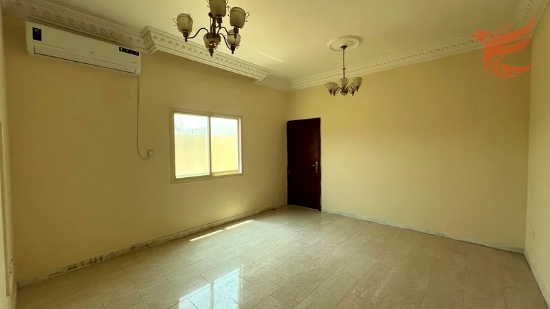 فيلا مساحتها 4 غرف نوم للإيجار في الجنوب الدحيت63814659679362113
