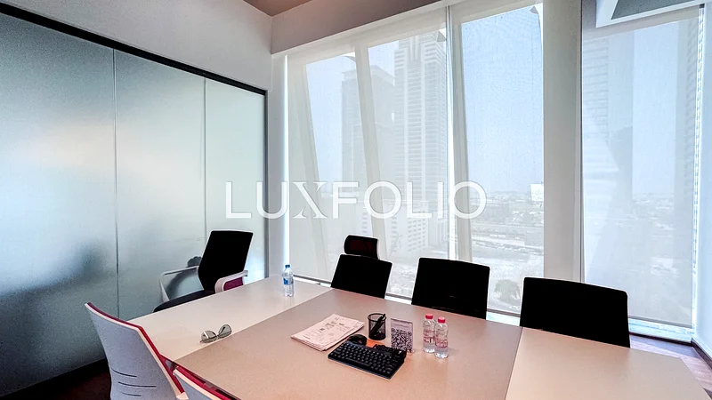 Fitted Unit | Partitioned | Open space63618982253698111