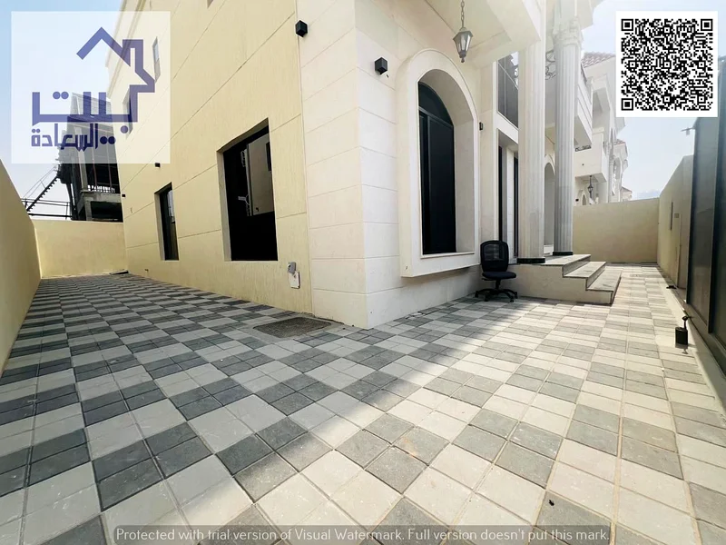The elegant villa of your dreams at an attractive price, close to services and on Sheikh Mohammed bin Zayed Road. Freehold for all nationalities, with63897973166338112